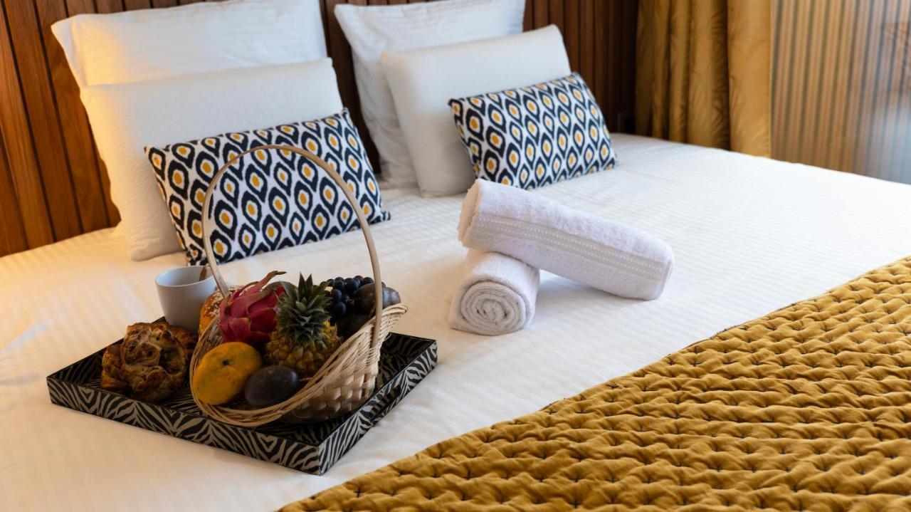 Maison Le Patio Jacuzzi Saint-Denis Ngoại thất bức ảnh